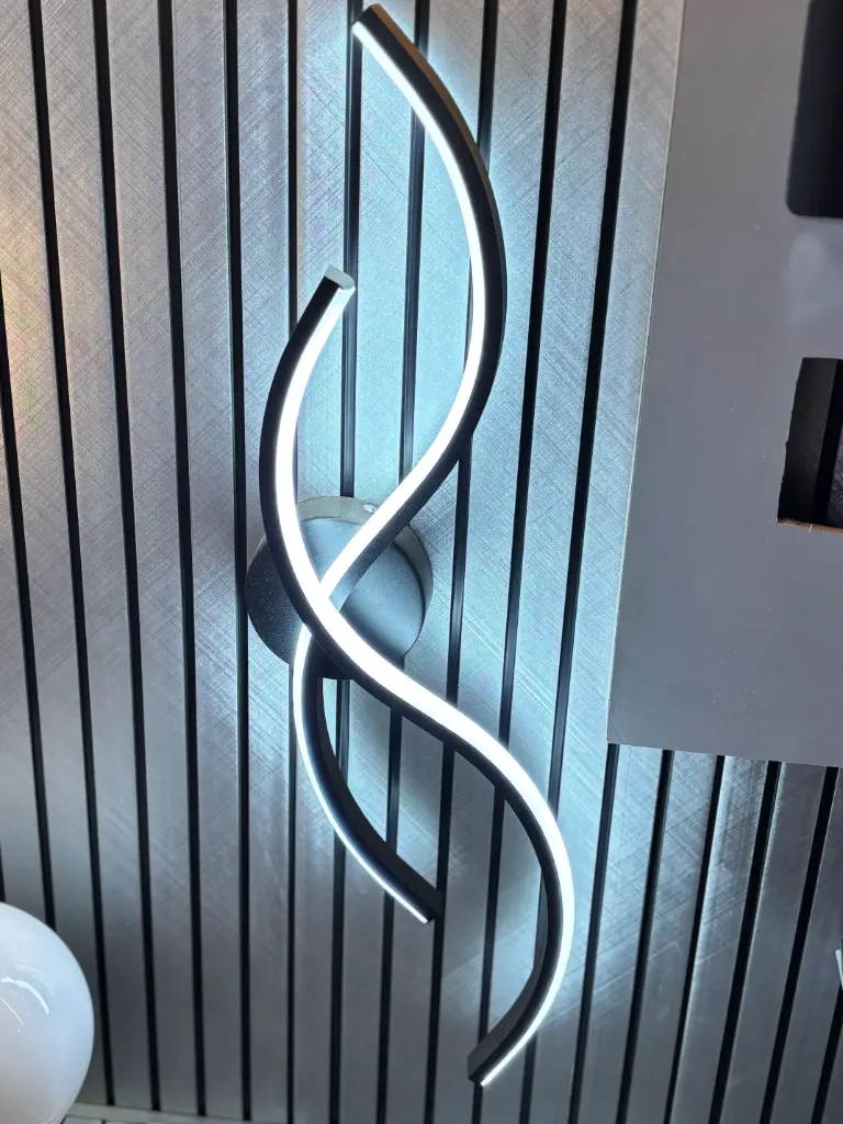 Dragon Wall Lamp